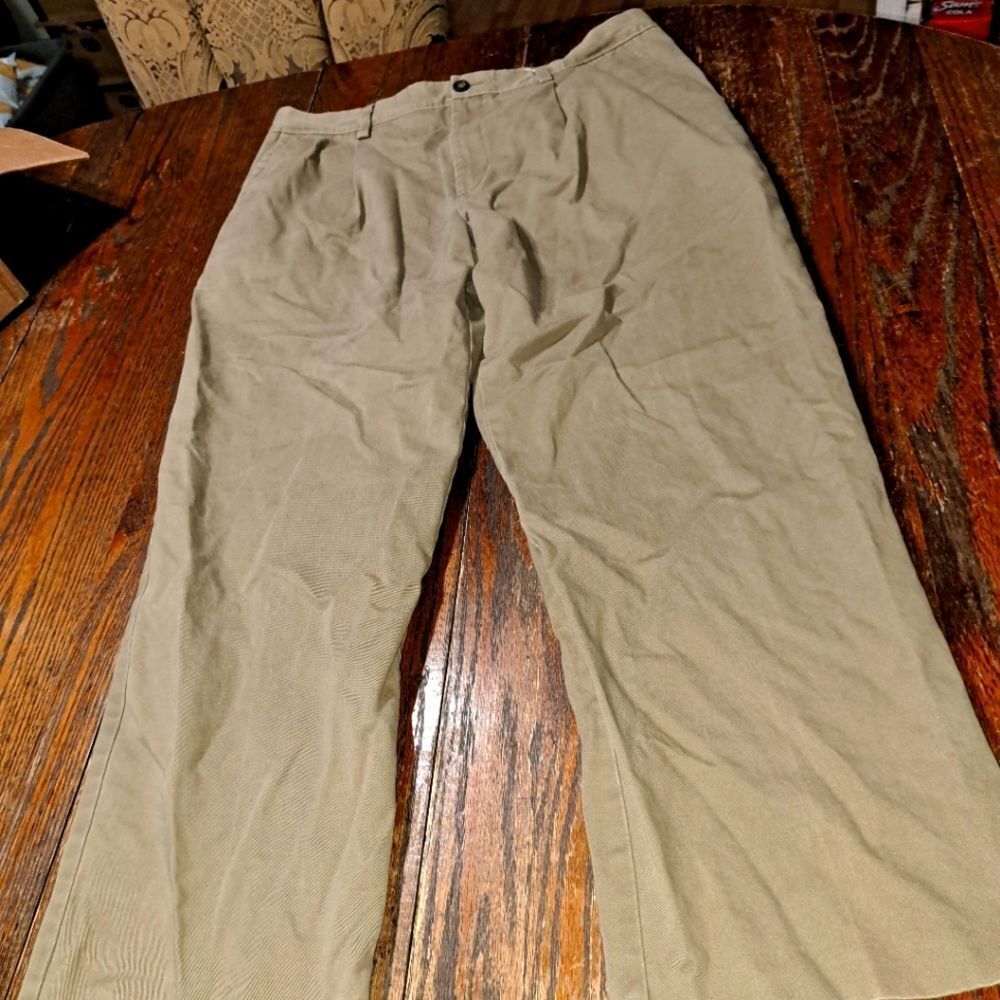 34x30 Dockers D3 Brown Pleated Front Cotton Twill Pants with Pockets Belt Loops